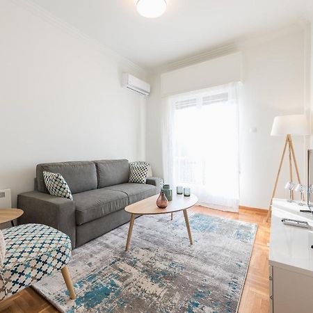 Cozy And Fresh Apt Close To Metro أثينا المظهر الخارجي الصورة
